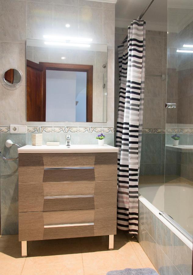 Apartamentos Vista Al Puerto Cala Figuera  Ngoại thất bức ảnh