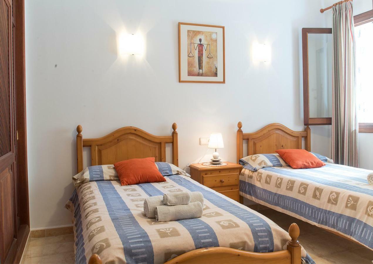 Apartamentos Vista Al Puerto Cala Figuera  Ngoại thất bức ảnh
