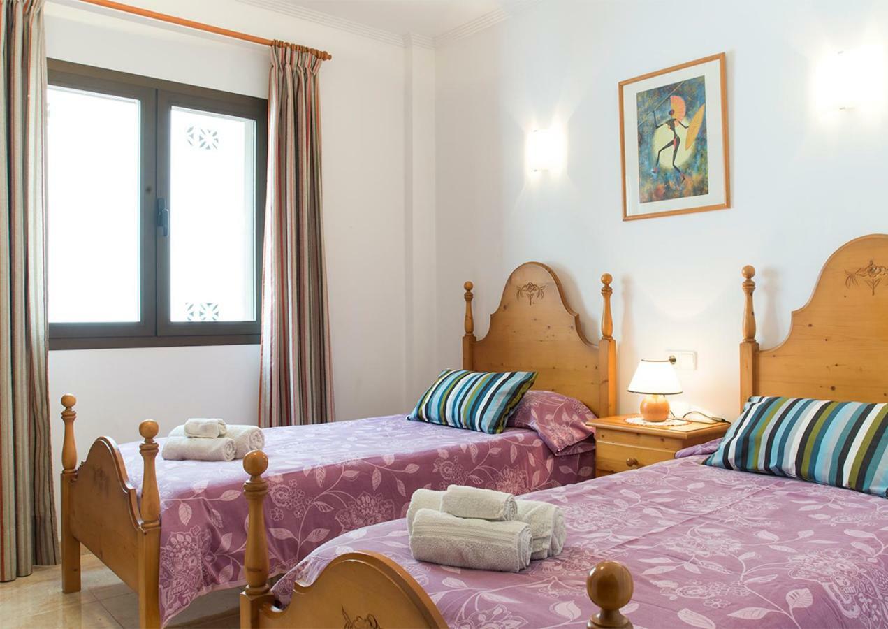 Apartamentos Vista Al Puerto Cala Figuera  Ngoại thất bức ảnh
