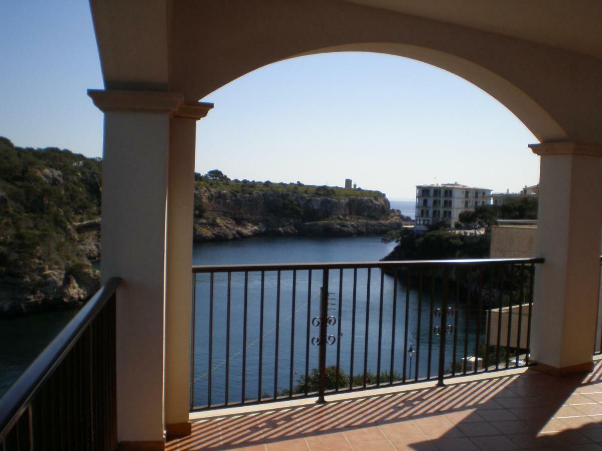 Apartamentos Vista Al Puerto Cala Figuera  Ngoại thất bức ảnh